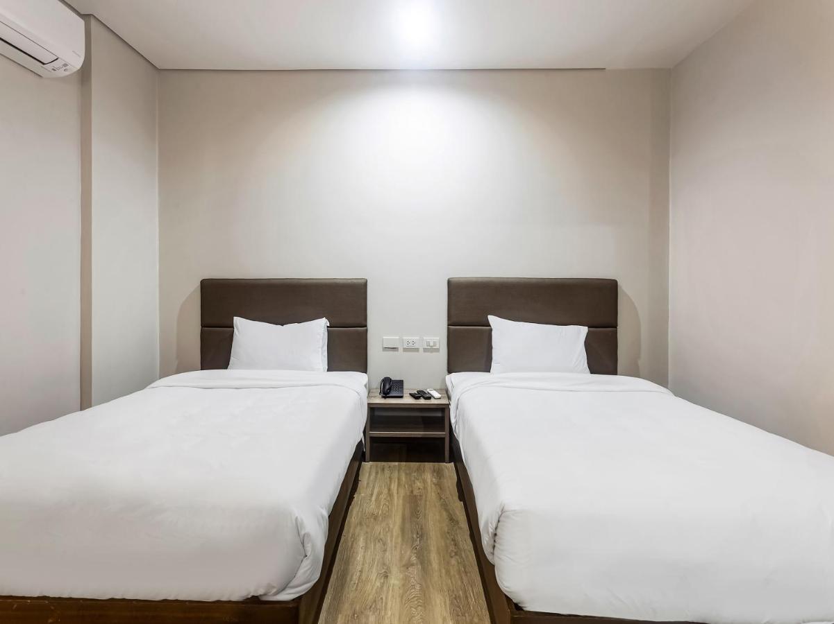 Airo Hotel Manila Eksteriør billede