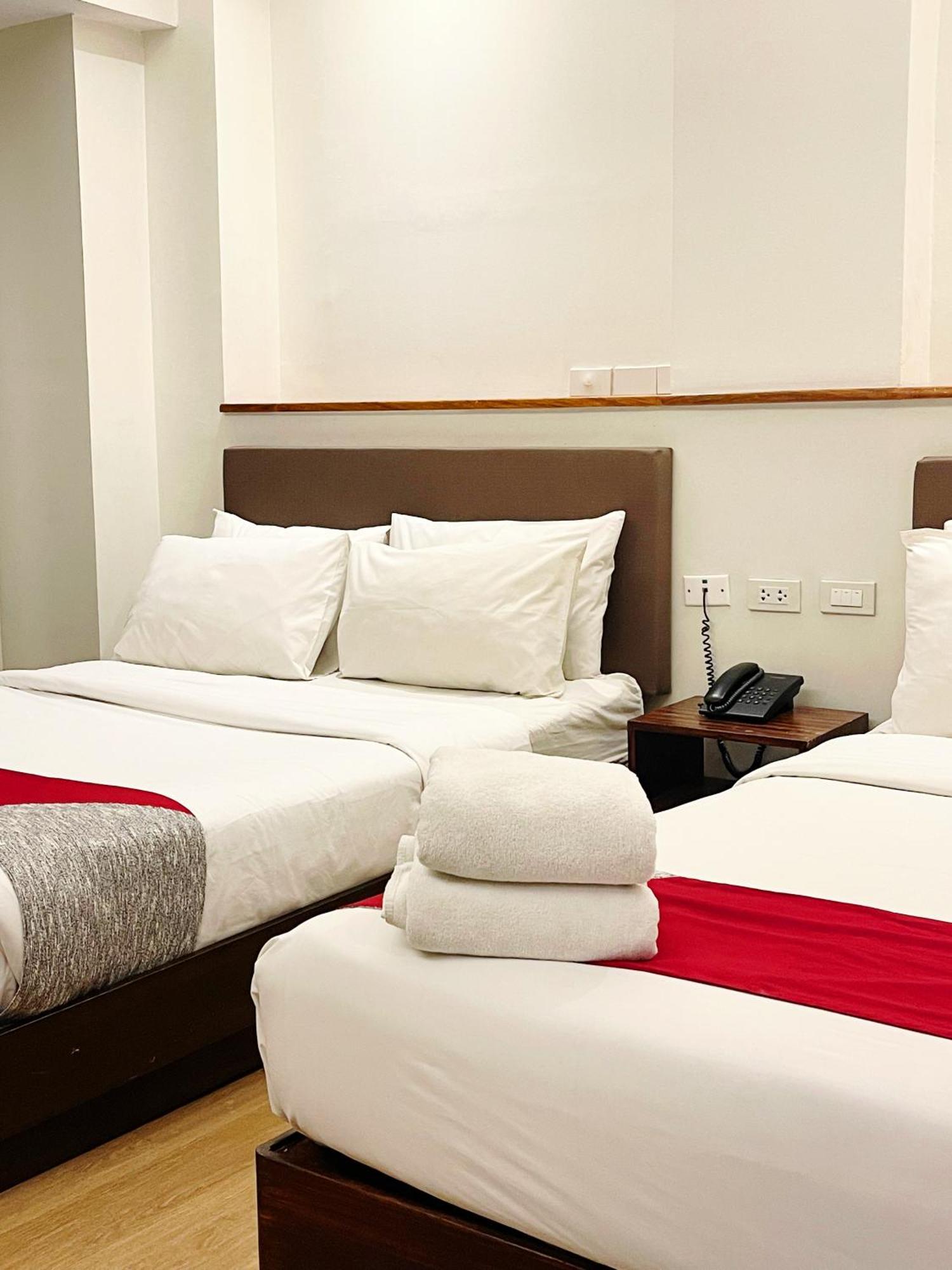 Airo Hotel Manila Eksteriør billede